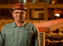 پیام تبریک مدیرعامل فولاد هرمزگان جهت کسب رکورد ماهیانه تولید تختال