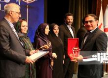 فولاد خوزستان، تندیس طلایی چهارمین جایزه مسئولیت اجتماعی را دریافت کرد