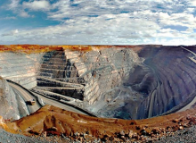 ۵۰۰ میلیون تن سنگ آهن با قابلیت معدنکاری در چادرملو