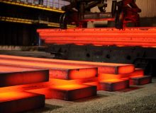 ظرفیت تولید فولاد به کاهش ۱۵ میلیون تنی، تن داد
