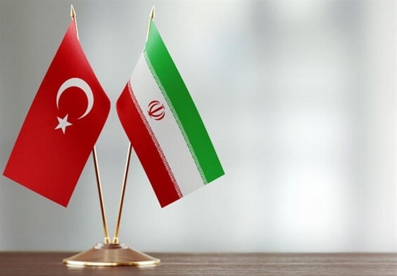 مناسبات سیاسی و اقتصادی با ترکیه باید در اولویت دیپلماسی اقتصادی قرار گیرد